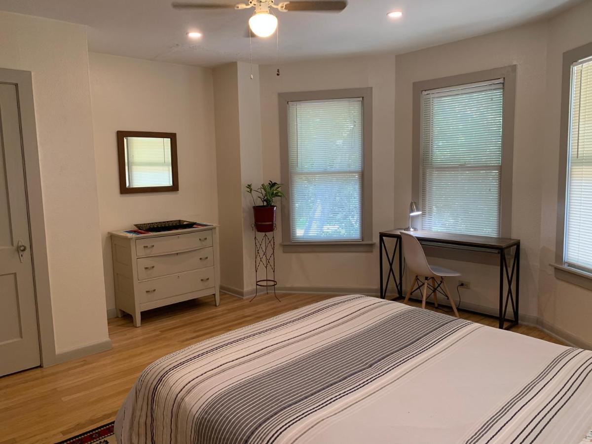 125-#4 Downtown Cozy Upstairs One Bedroom Apt San Antonio Eksteriør bilde