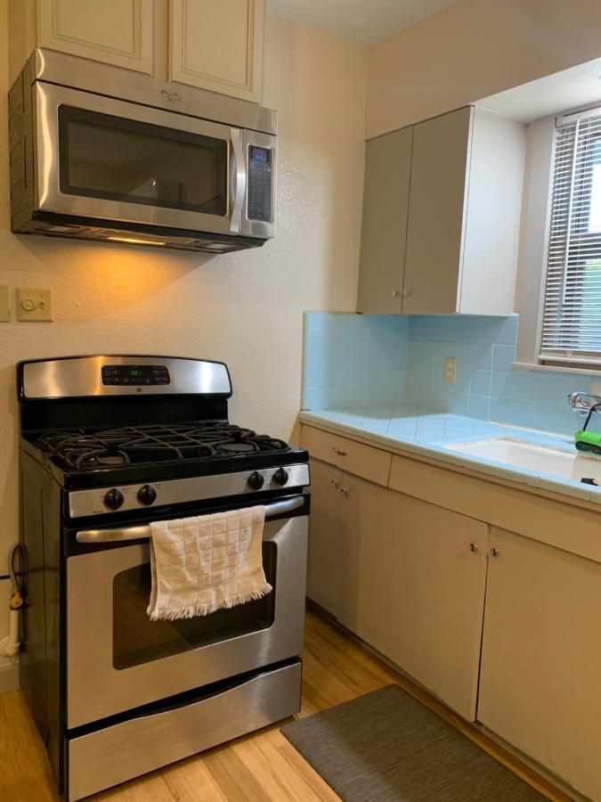 125-#4 Downtown Cozy Upstairs One Bedroom Apt San Antonio Eksteriør bilde