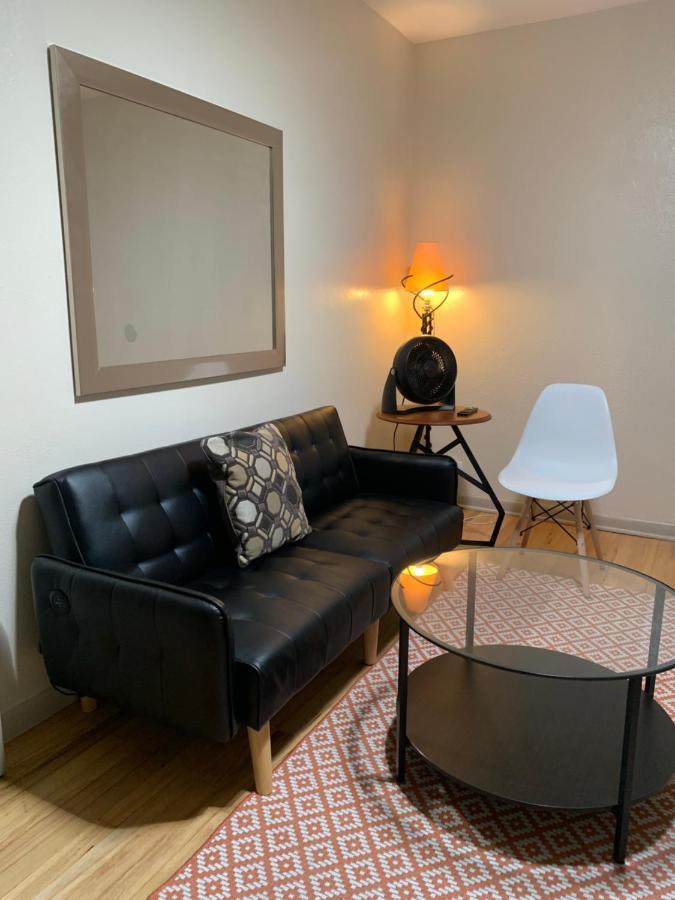 125-#4 Downtown Cozy Upstairs One Bedroom Apt San Antonio Eksteriør bilde